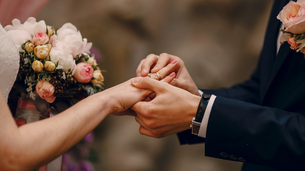 Wedding Ring Evolution: From Ancient Traditions to Modern Alternatives ...